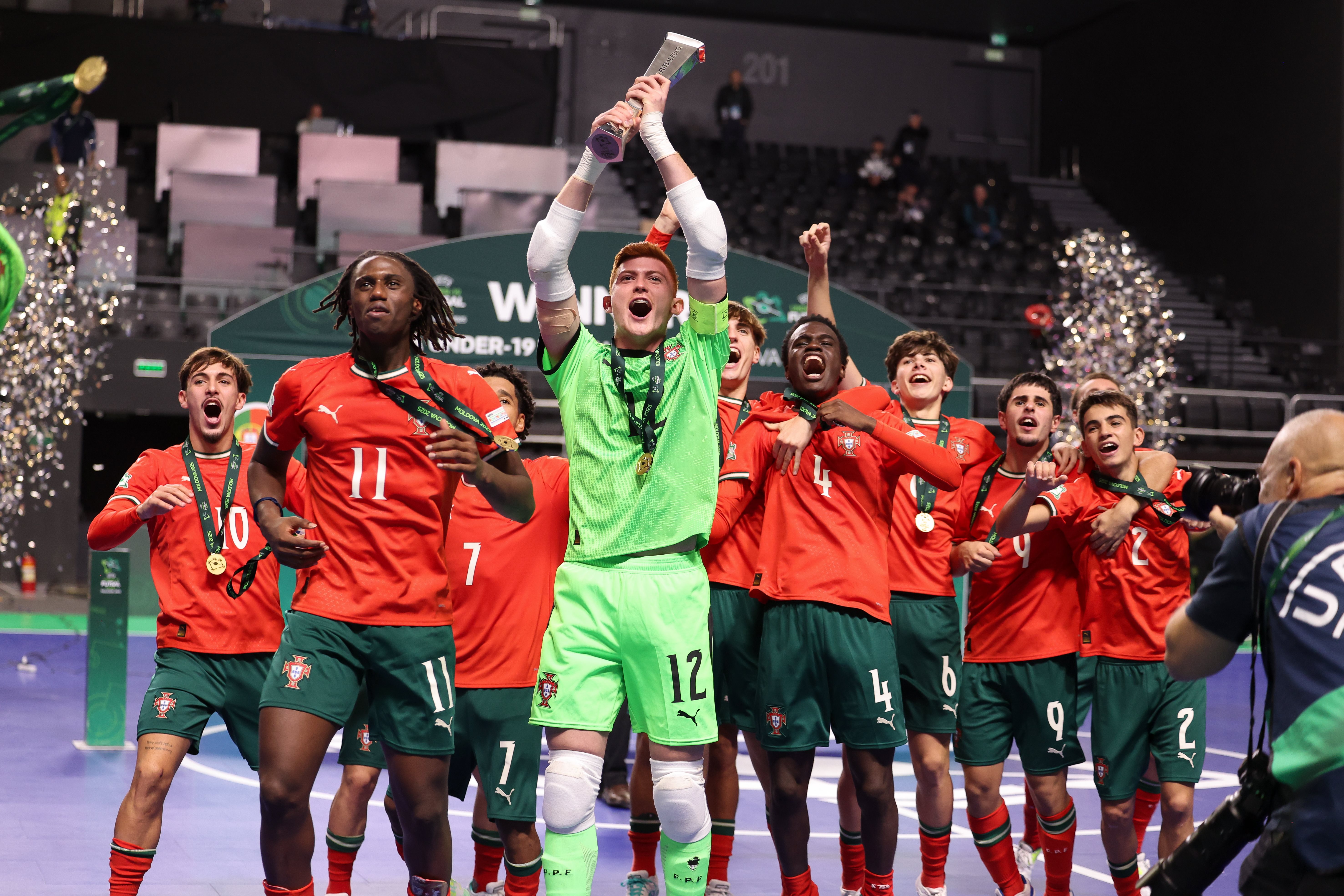 Portugal é bicampeão europeu!